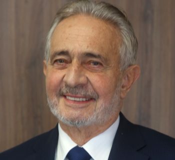 Ações do governo contrariam o discurso oficial