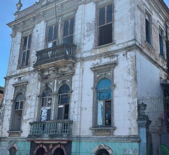 Prefeitura constata abandono e depredação de prédios históricos no Centro